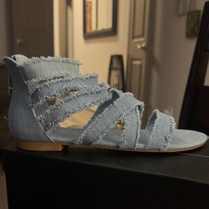 🔥Cape Robbin Zuniye Sandal Light Blue Denim Strappy Flat - Women's🔥 BRAND NEW❣️